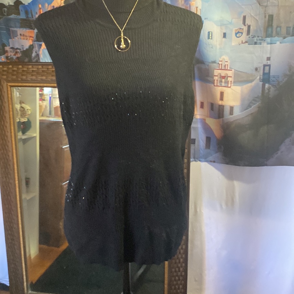 Kim Rogers sweater - Picture 5 of 5